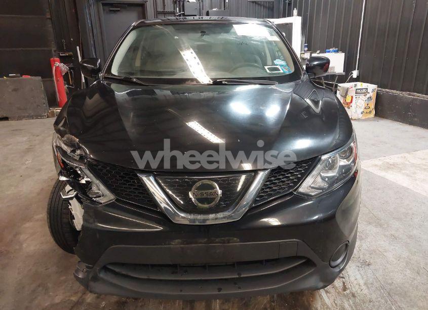 Photo 12 of 2018 Nissan Rogue SPORT S (VIN JN1BJ1CR6JW287738)