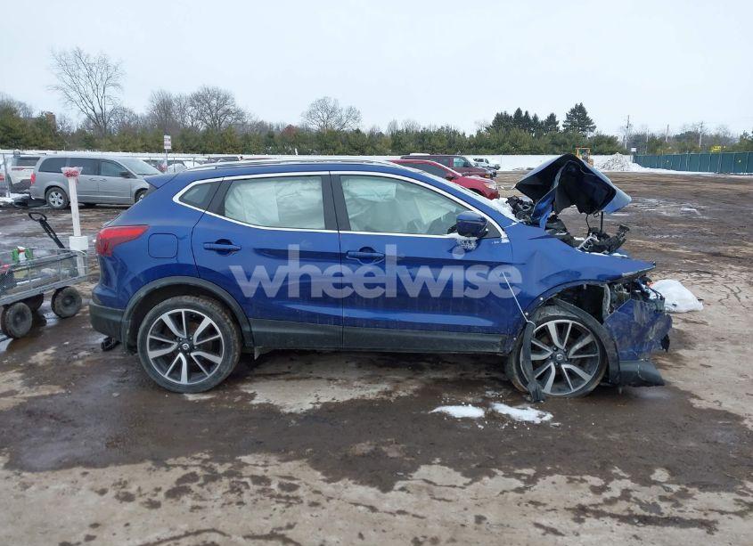 Photo 14 of 2018 Nissan Rogue SPORT SL (VIN JN1BJ1CR6JW293250)