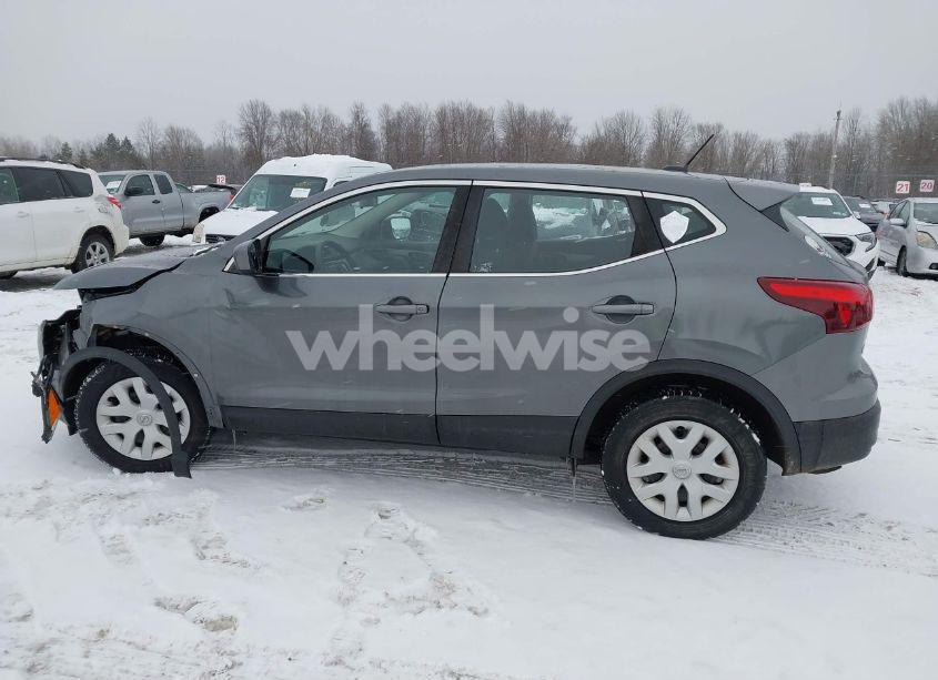 Photo 14 of 2019 Nissan Rogue SPORT S (VIN JN1BJ1CR6KW310176)