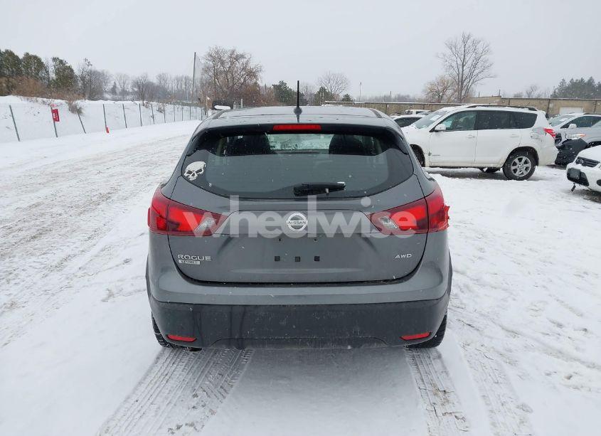Photo 16 of 2019 Nissan Rogue SPORT S (VIN JN1BJ1CR6KW310176)