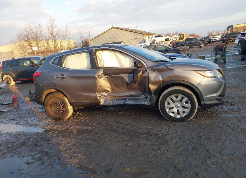 Photo 13 of 2019 Nissan Rogue SPORT S (VIN JN1BJ1CR6KW317421)