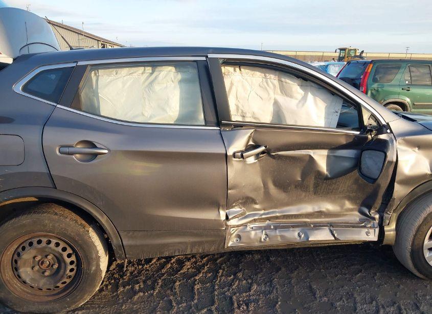 Photo 6 of 2019 Nissan Rogue SPORT S (VIN JN1BJ1CR6KW317421)