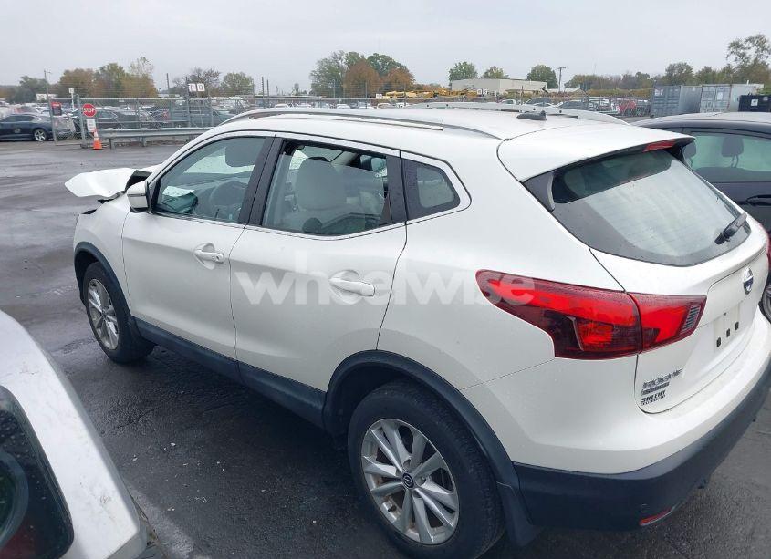 Photo 14 of 2019 Nissan Rogue SPORT SV (VIN JN1BJ1CR6KW334347)