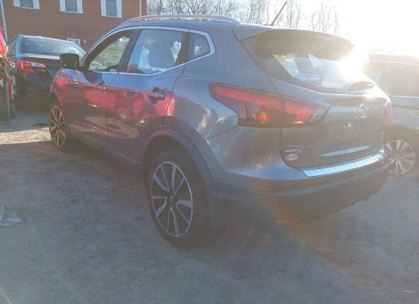 Photo 3 of 2017 Nissan Rogue SPORT SL (VIN JN1BJ1CR7HW116300)