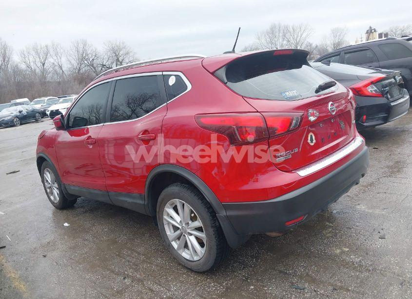 Photo 3 of 2017 Nissan Rogue SPORT SV (VIN JN1BJ1CR7HW117561)
