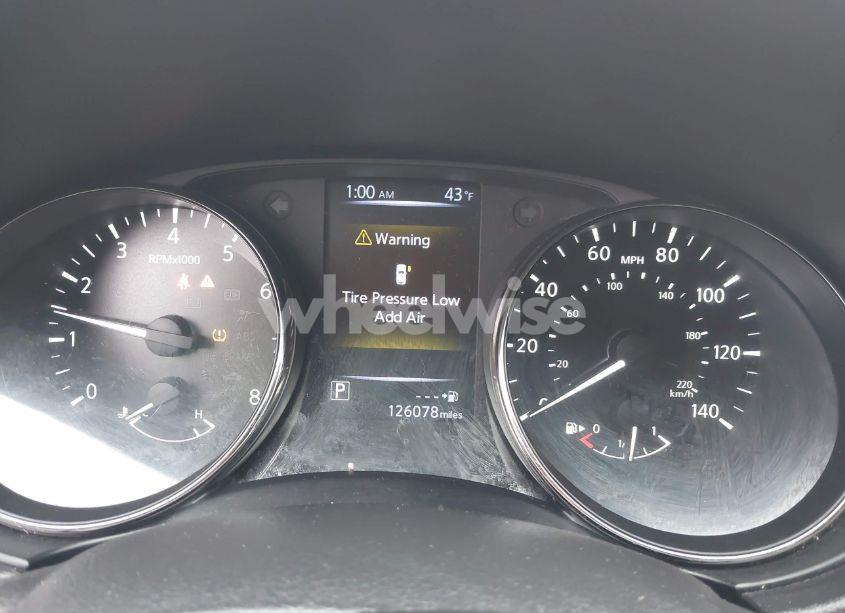 Photo 7 of 2017 Nissan Rogue SPORT SV (VIN JN1BJ1CR7HW117561)