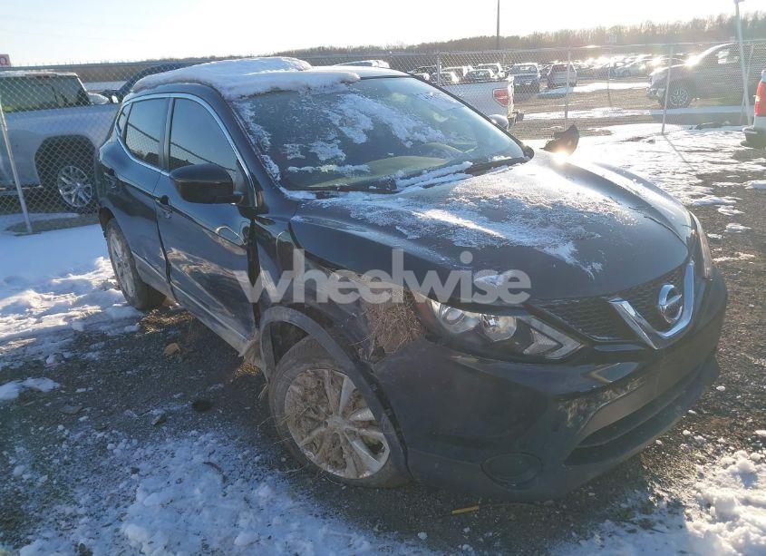2017 Nissan Rogue SPORT S (VIN JN1BJ1CR7HW130083) main photo