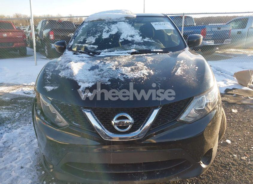 Photo 11 of 2017 Nissan Rogue SPORT S (VIN JN1BJ1CR7HW130083)