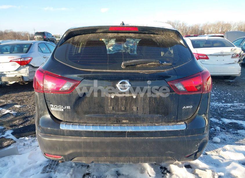 Photo 15 of 2017 Nissan Rogue SPORT S (VIN JN1BJ1CR7HW130083)