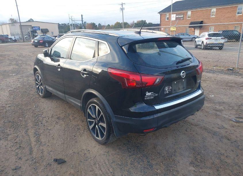 Photo 3 of 2017 Nissan Rogue SPORT SL (VIN JN1BJ1CR7HW143643)