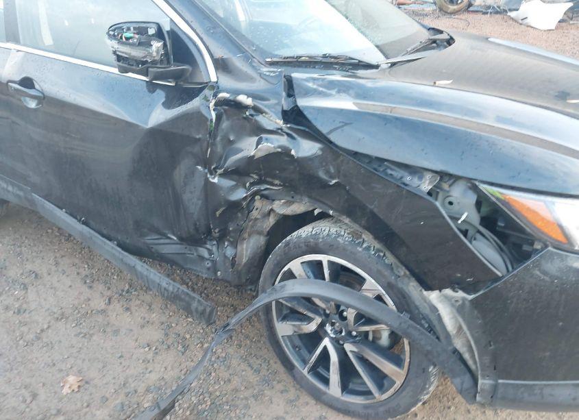 Photo 6 of 2017 Nissan Rogue SPORT SL (VIN JN1BJ1CR7HW143643)