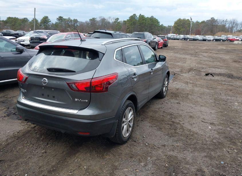 Photo 4 of 2017 Nissan Rogue SPORT SV (VIN JN1BJ1CR7HW144436)