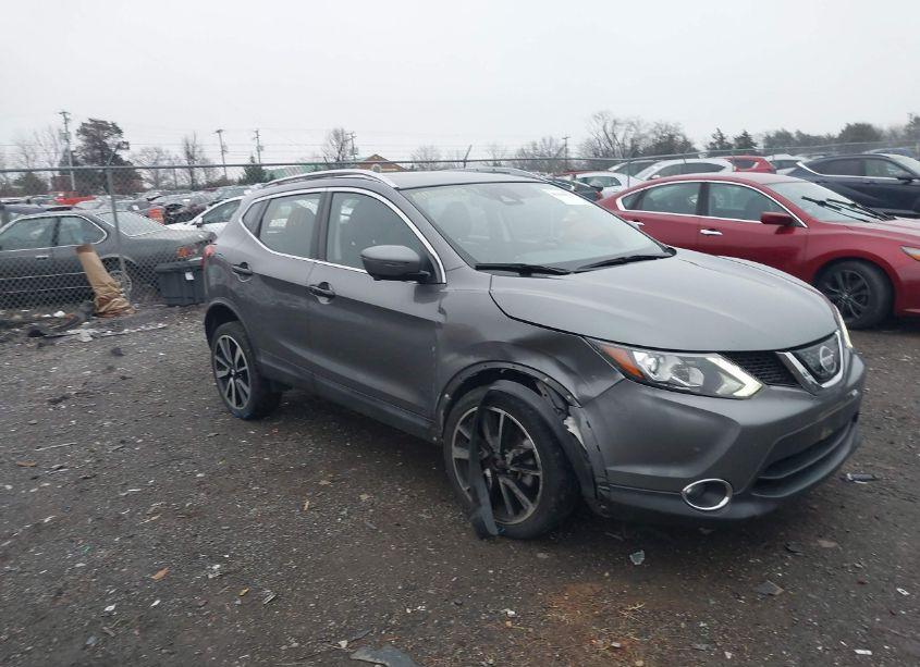 2018 Nissan Rogue SPORT SL (VIN JN1BJ1CR7JW251704) main photo
