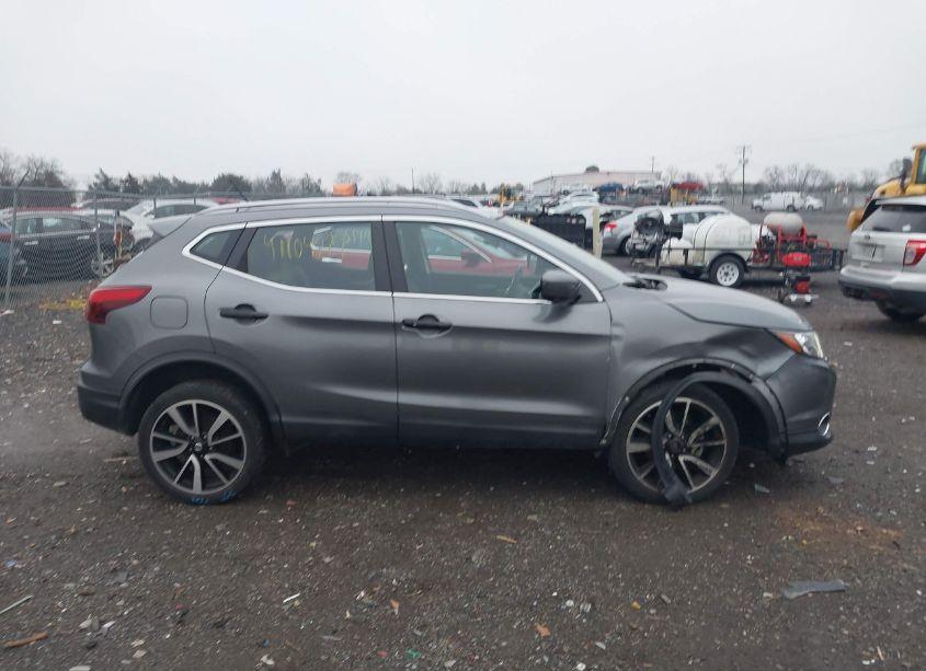 Photo 13 of 2018 Nissan Rogue SPORT SL (VIN JN1BJ1CR7JW251704)