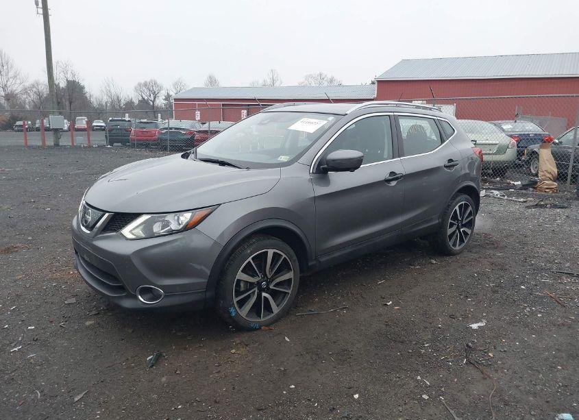 Photo 2 of 2018 Nissan Rogue SPORT SL (VIN JN1BJ1CR7JW251704)