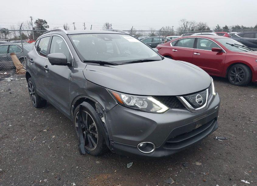 Photo 6 of 2018 Nissan Rogue SPORT SL (VIN JN1BJ1CR7JW251704)