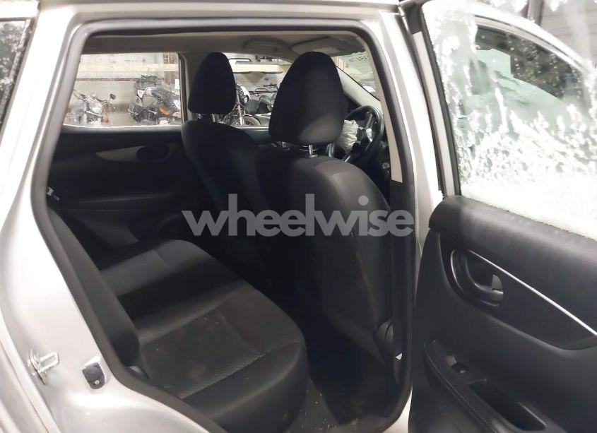 Photo 8 of 2018 Nissan Rogue SPORT S (VIN JN1BJ1CR7JW258538)