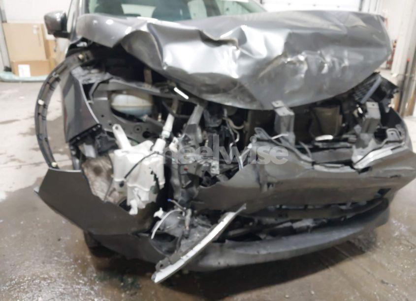 Photo 6 of 2018 Nissan Rogue SPORT SL (VIN JN1BJ1CR7JW282936)