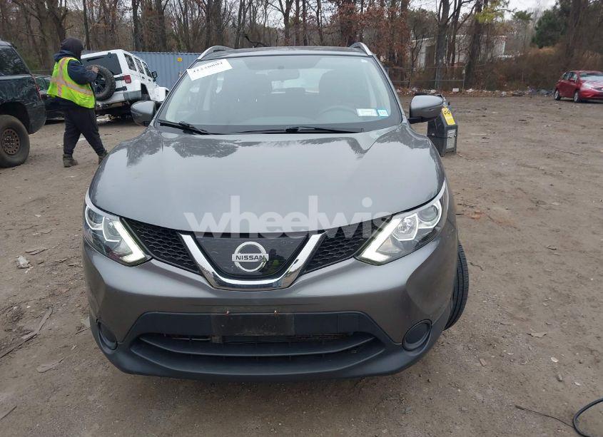 Photo 12 of 2018 Nissan Rogue SPORT SV (VIN JN1BJ1CR7JW291104)