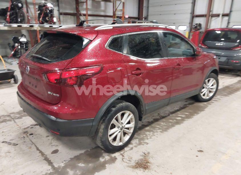 Photo 4 of 2019 Nissan Rogue SPORT SV (VIN JN1BJ1CR7KW312129)