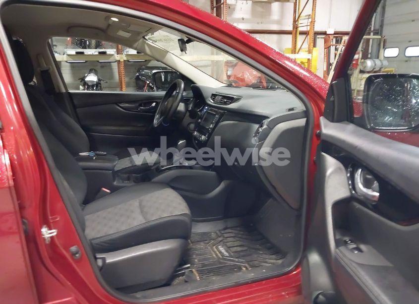 Photo 5 of 2019 Nissan Rogue SPORT SV (VIN JN1BJ1CR7KW312129)