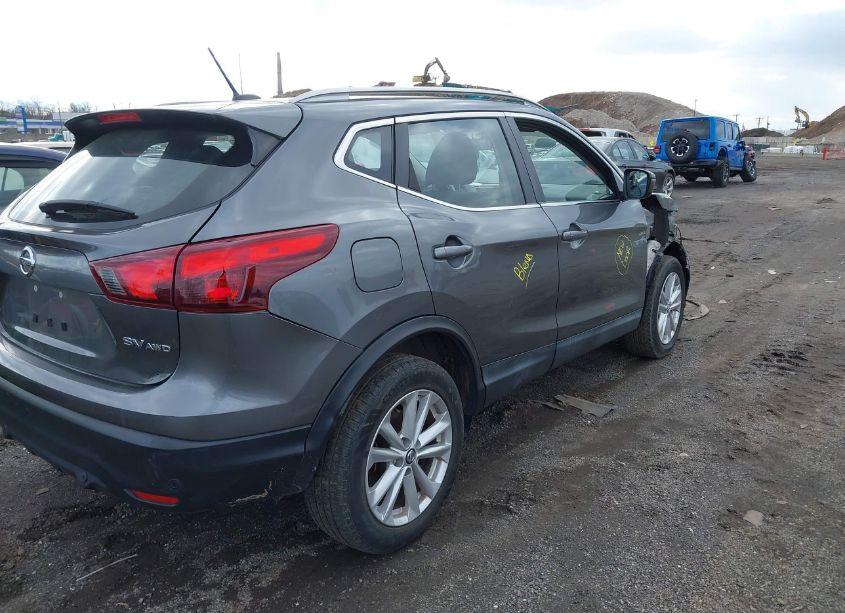 Photo 4 of 2019 Nissan Rogue SPORT SV (VIN JN1BJ1CR7KW320828)