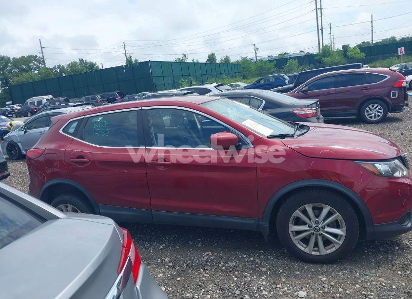 Photo 13 of 2019 Nissan Rogue SPORT S (VIN JN1BJ1CR7KW321946)