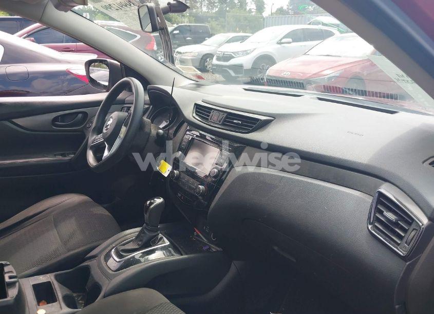 Photo 5 of 2019 Nissan Rogue SPORT S (VIN JN1BJ1CR7KW321946)