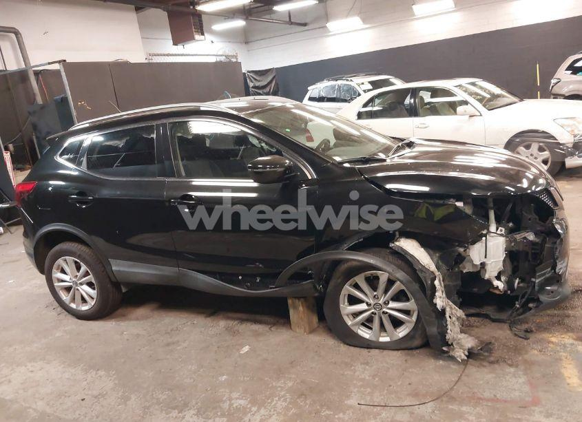 Photo 14 of 2019 Nissan Rogue SPORT SV (VIN JN1BJ1CR7KW626394)