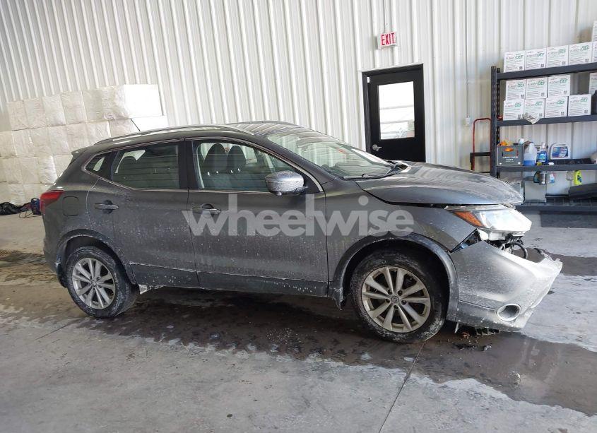 Photo 14 of 2019 Nissan Rogue SPORT SV (VIN JN1BJ1CR7KW627366)