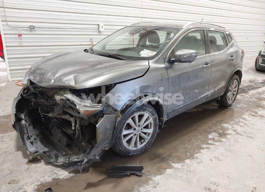 Photo 2 of 2019 Nissan Rogue SPORT SV (VIN JN1BJ1CR7KW627366)