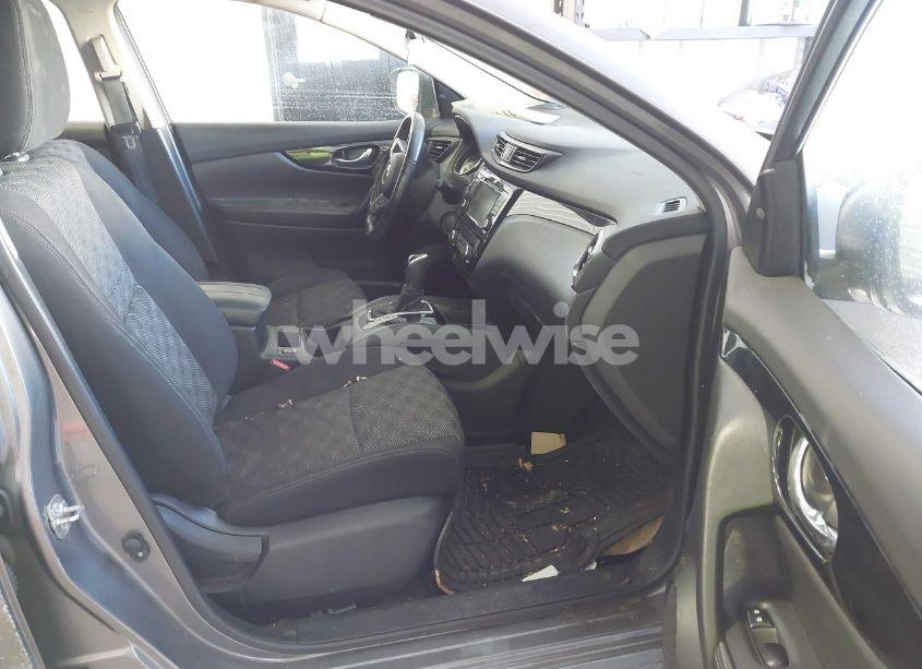 Photo 5 of 2019 Nissan Rogue SPORT SV (VIN JN1BJ1CR7KW627366)