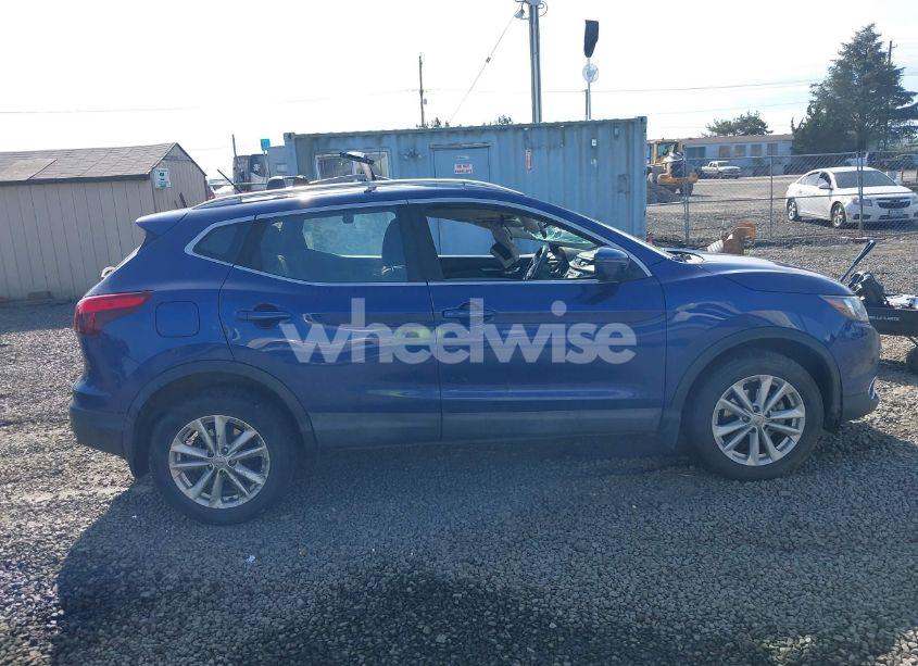 Photo 13 of 2017 Nissan Rogue SPORT SV (VIN JN1BJ1CR8HW101787)