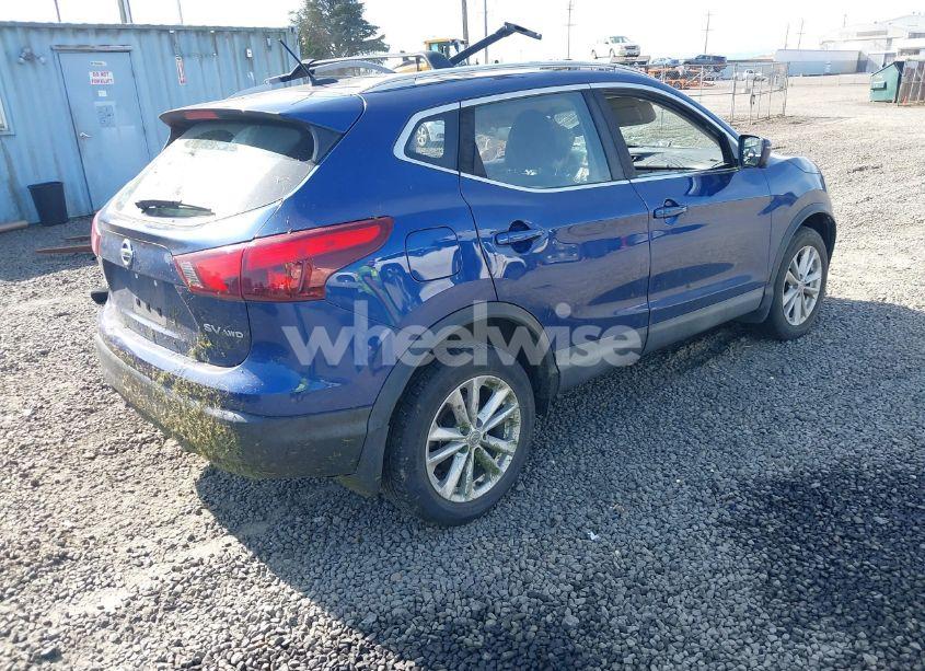 Photo 4 of 2017 Nissan Rogue SPORT SV (VIN JN1BJ1CR8HW101787)