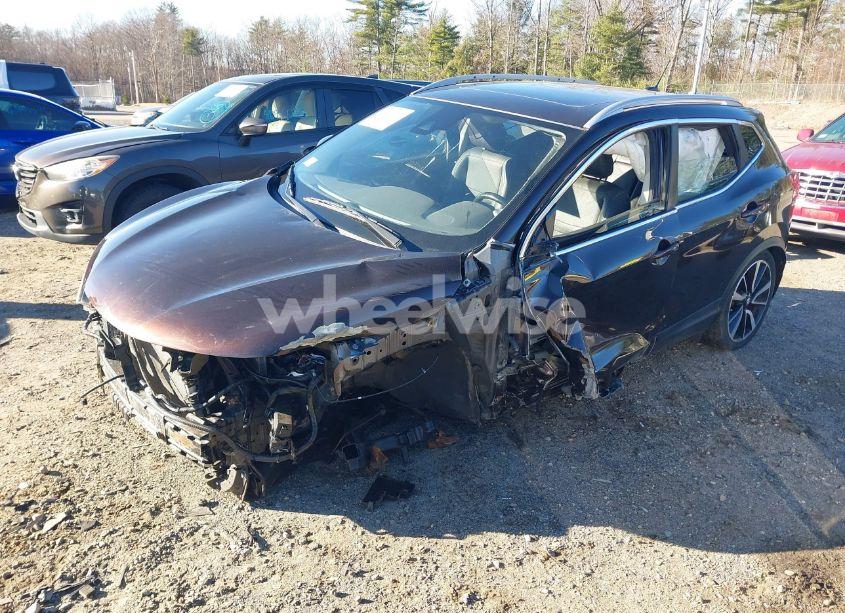 Photo 2 of 2017 Nissan Rogue SPORT SL (VIN JN1BJ1CR8HW108013)