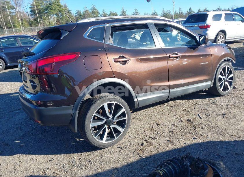 Photo 4 of 2017 Nissan Rogue SPORT SL (VIN JN1BJ1CR8HW108013)