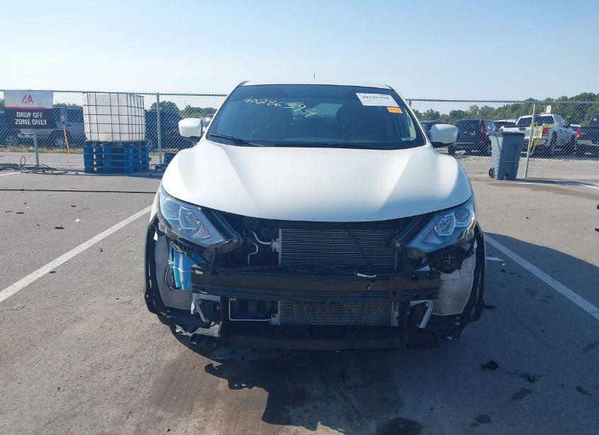 Photo 13 of 2017 Nissan Rogue SPORT S (VIN JN1BJ1CR8HW110120)