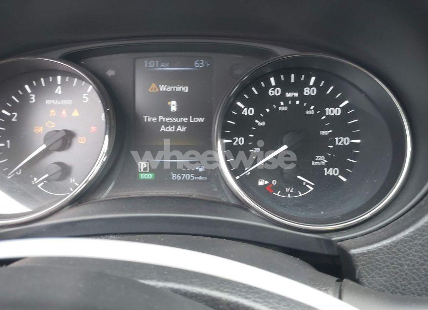 Photo 7 of 2017 Nissan Rogue SPORT S (VIN JN1BJ1CR8HW118654)