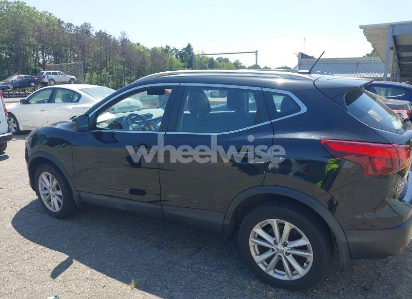 Photo 14 of 2017 Nissan Rogue SPORT SV (VIN JN1BJ1CR8HW119786)