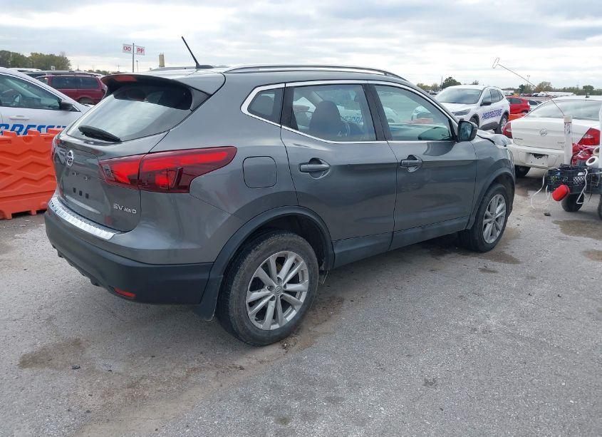 Photo 4 of 2017 Nissan Rogue SPORT SV (VIN JN1BJ1CR8HW121053)