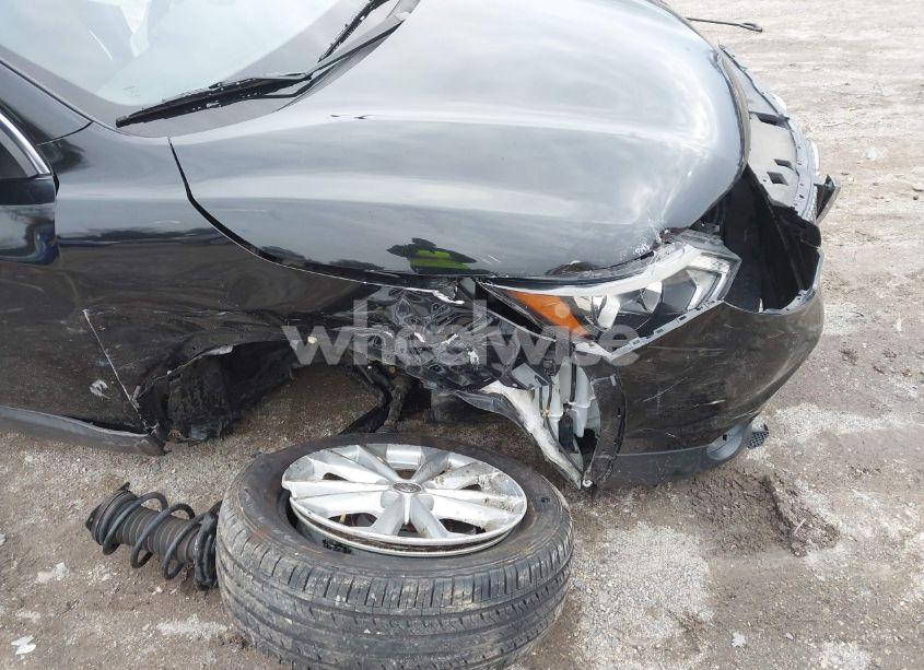 Photo 6 of 2017 Nissan Rogue SPORT S (VIN JN1BJ1CR8HW122929)