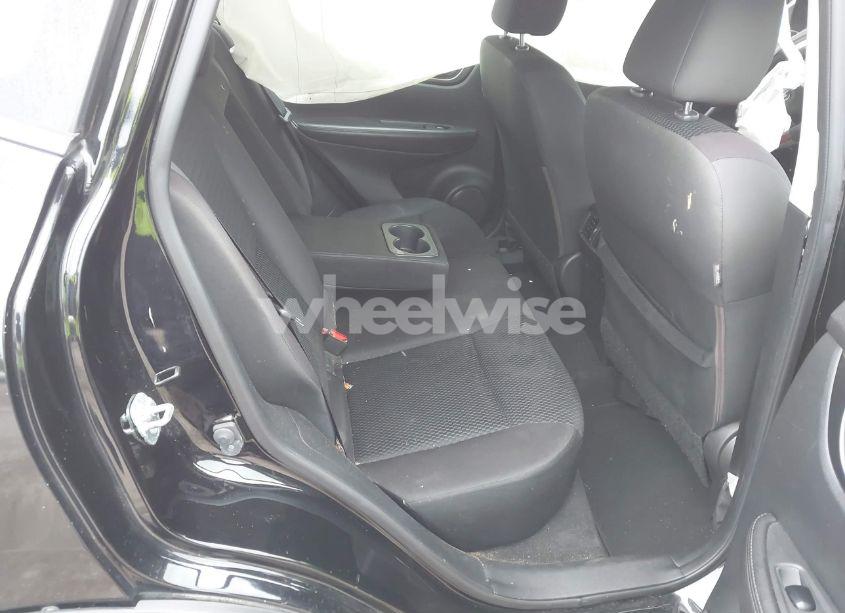 Photo 8 of 2017 Nissan Rogue SPORT S (VIN JN1BJ1CR8HW122929)