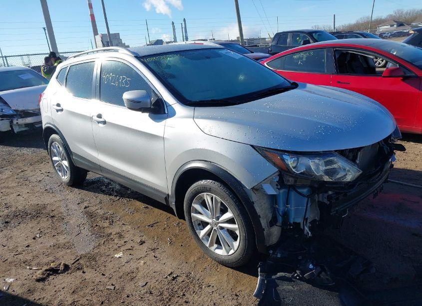 2017 Nissan Rogue SPORT SV (VIN JN1BJ1CR8HW132957) main photo