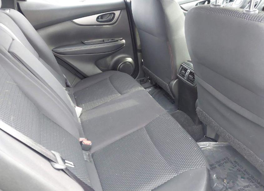 Photo 8 of 2018 Nissan Rogue SPORT S (VIN JN1BJ1CR8JW251257)