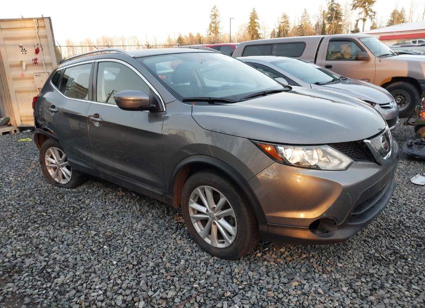 2018 Nissan Rogue SPORT SV (VIN JN1BJ1CR8JW257852) main photo