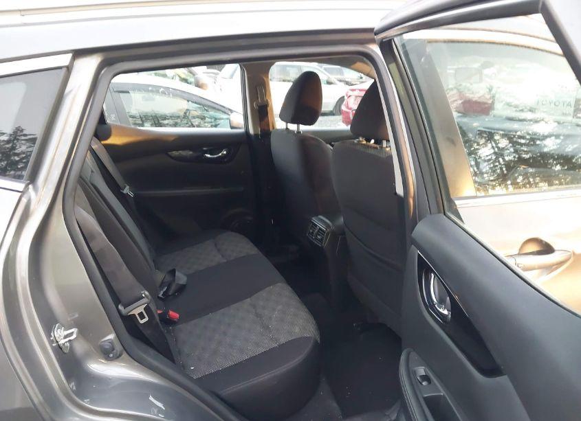 Photo 8 of 2018 Nissan Rogue SPORT SV (VIN JN1BJ1CR8JW257852)