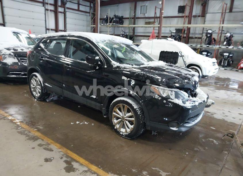 2018 Nissan Rogue SPORT S (VIN JN1BJ1CR8JW280872) main photo