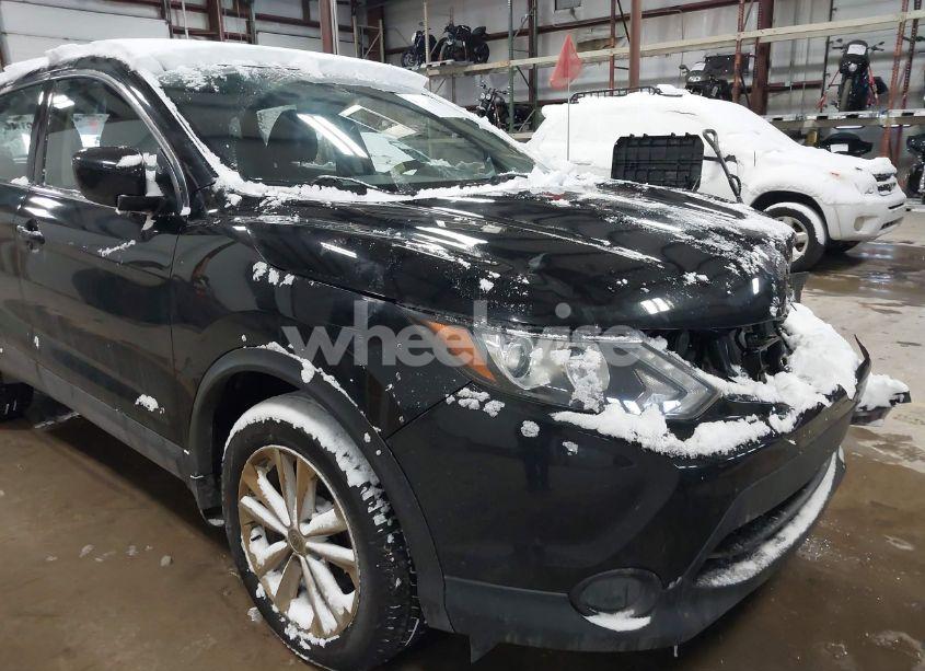 Photo 18 of 2018 Nissan Rogue SPORT S (VIN JN1BJ1CR8JW280872)