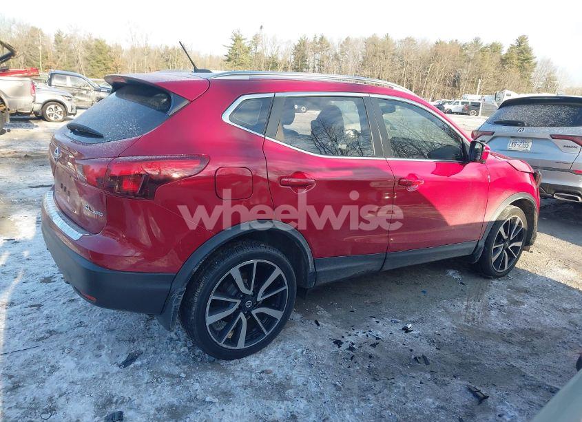 Photo 13 of 2018 Nissan Rogue SPORT SL (VIN JN1BJ1CR8JW287756)
