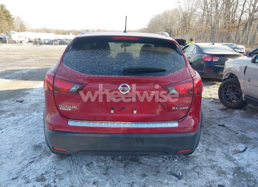 Photo 16 of 2018 Nissan Rogue SPORT SL (VIN JN1BJ1CR8JW287756)